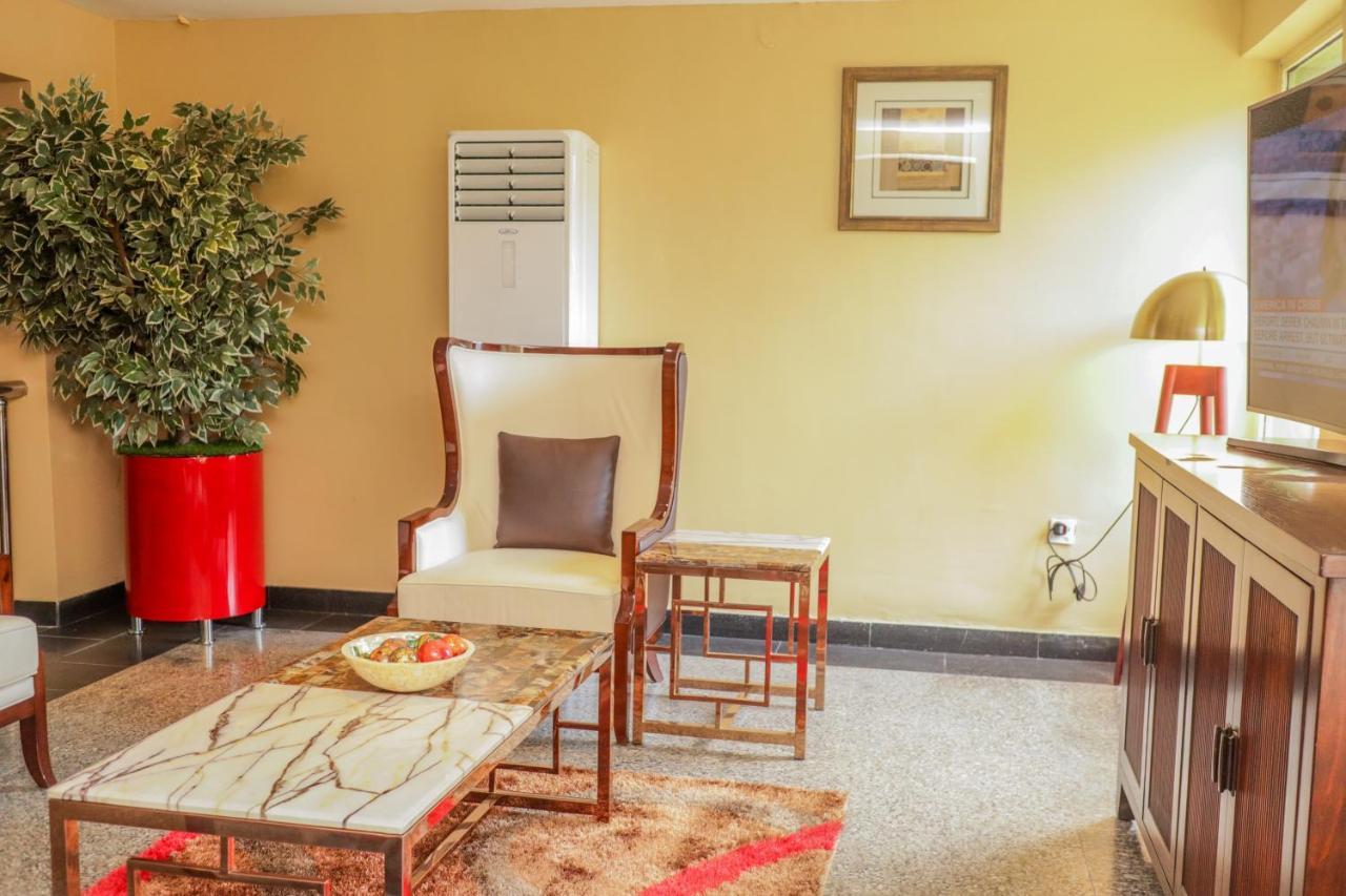 De Rembrandt Classic Hotel Ikeja Esterno foto